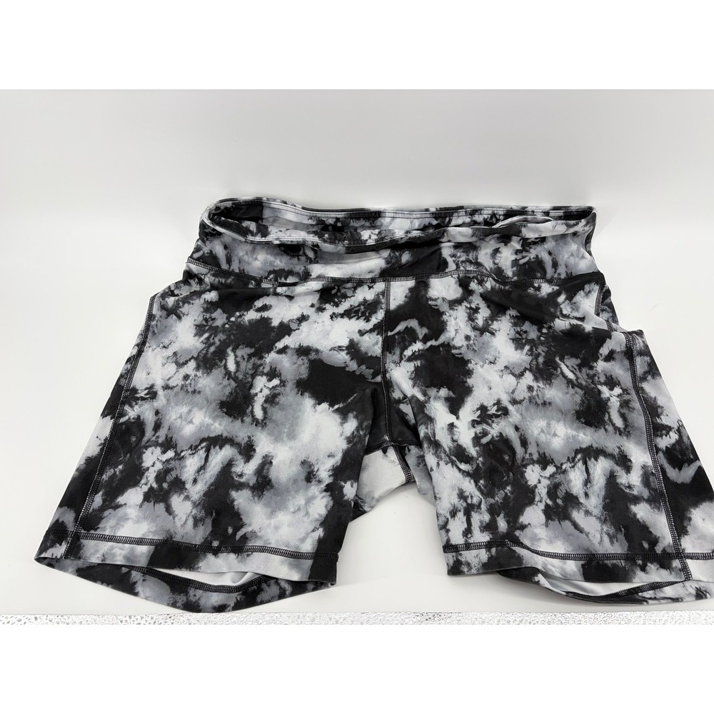 Vogo Athletica‎ Tie-Dye High-Waist Shorts, Black/White, Women's Size 2X